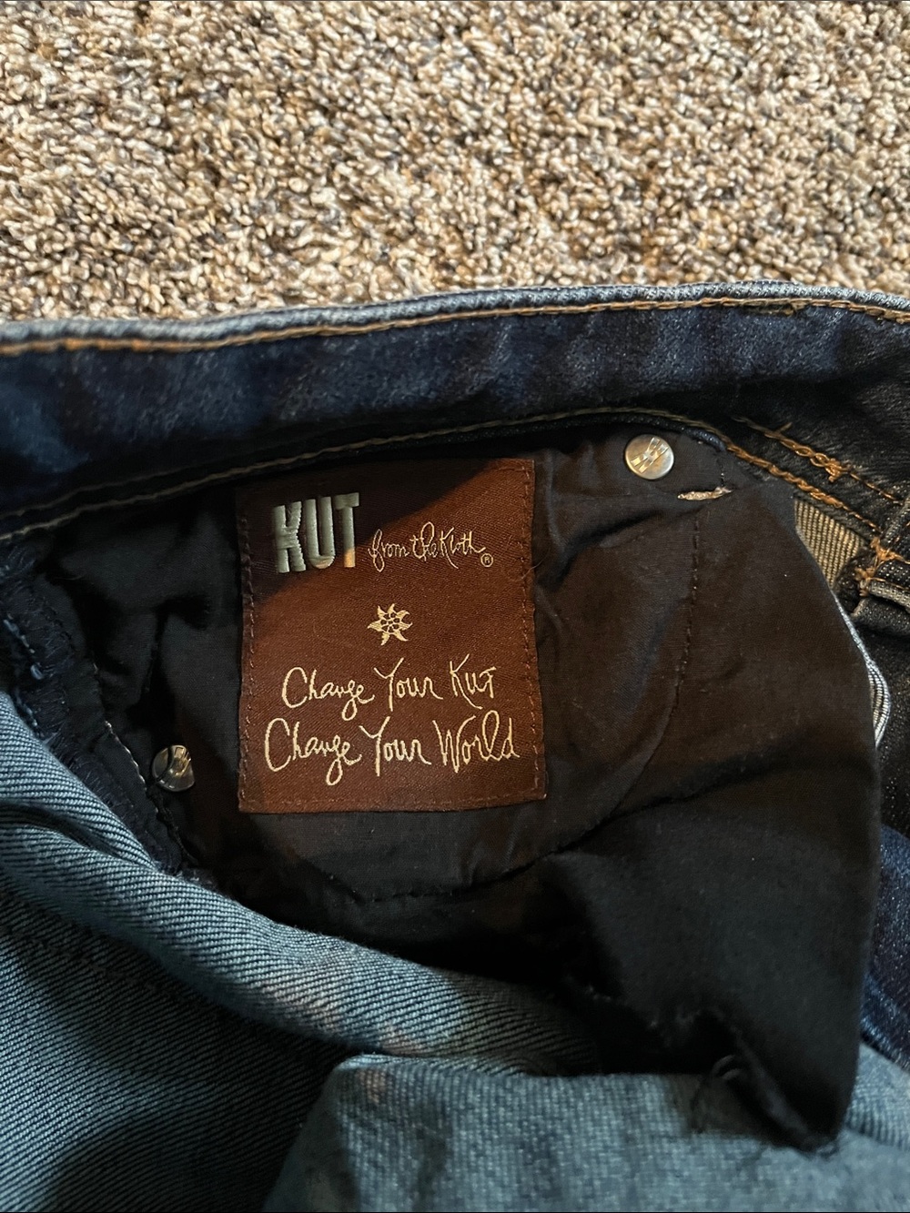 Kut from the Kloth Cropped Cuffed Jeans Capri - Picture 8 of 11